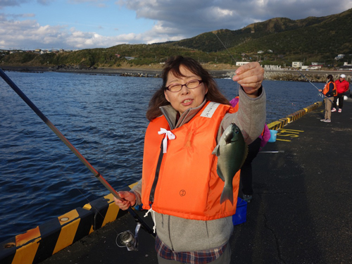 37542468_2017-01-16_14-45-59_写真7DSC07996_釣りうらりん魚